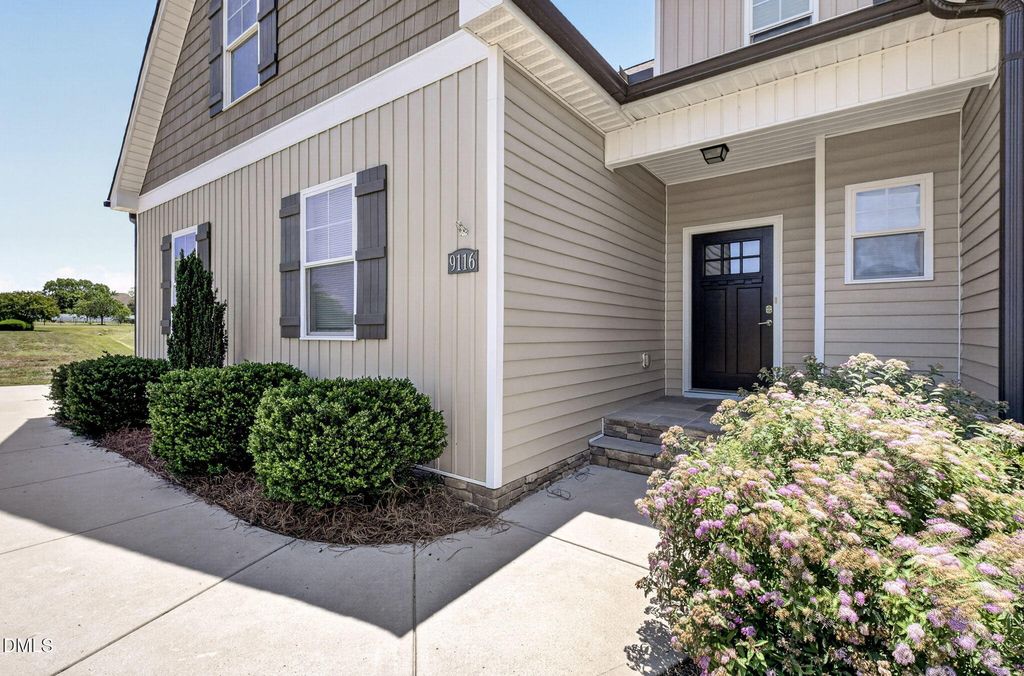 9116 Ashton Glen Dr, Zebulon, NC - View 3