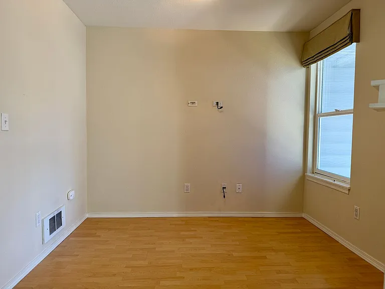 10001 NE 12th St #116 — Photo 22