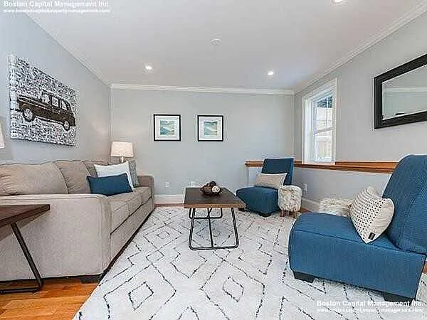 Rockview St — Photo 7