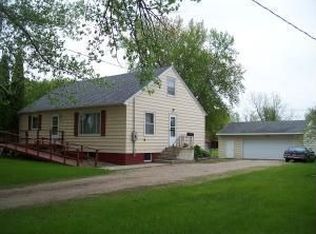 610 Eglon Ave SE, Glyndon, MN 56547