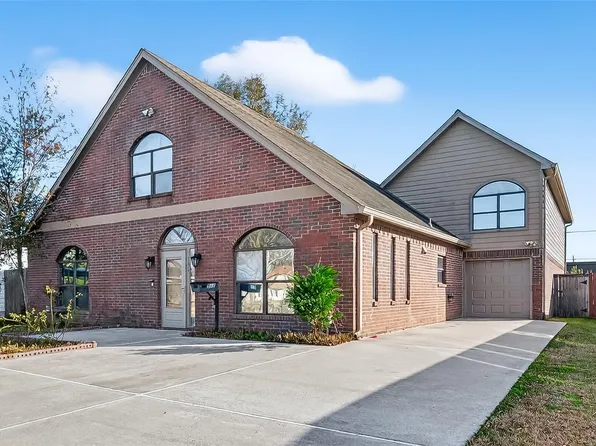 512 Bertloma St, Pasadena, TX 77502