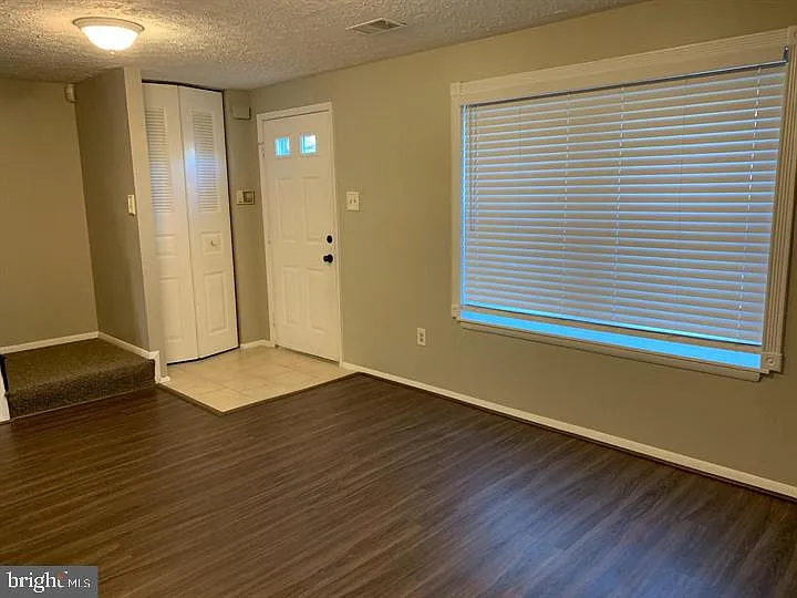 8032 Steeple Chase Ct — Photo 14