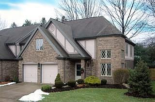 1st image of 28 Aberdeen Ct
