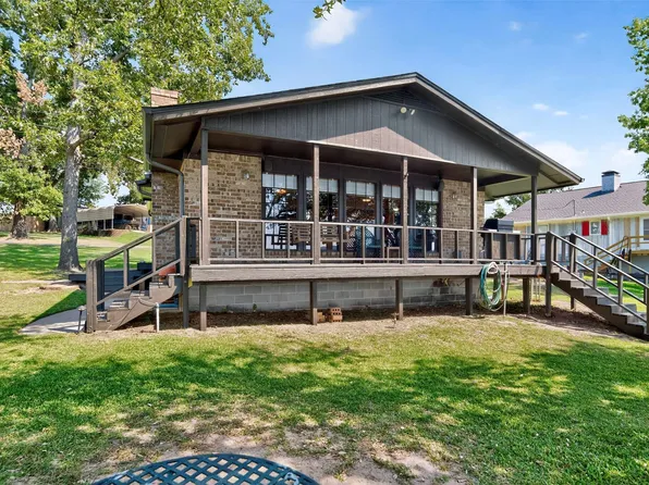 22216 Lounette Dr, Frankston, TX 75763