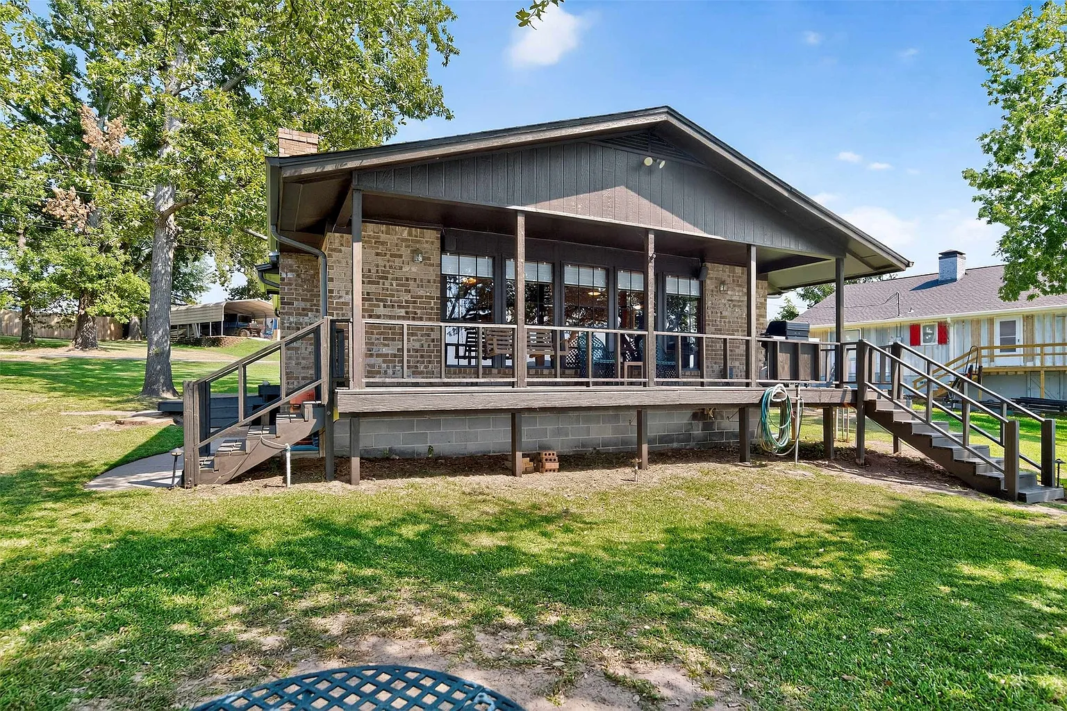 22216 Lounette Dr photo 1