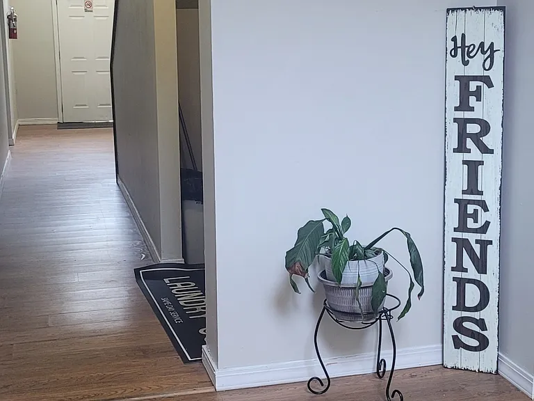 1215 N Main St #9 — Photo 11