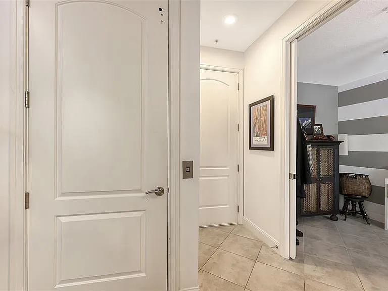235 Cocoanut Ave #128E — Photo 9