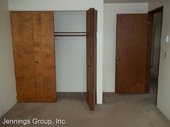 5th image of 1555 W 18th Ave #15