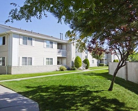 2nd image of 4098 S 1300 W APT 21