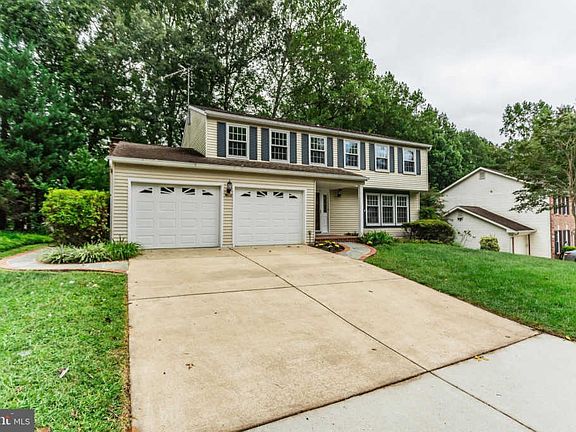 5th image of 15509 Yorktown Dr