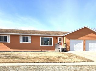 2011 Tiree Dr, Fort Pierre, SD 57532