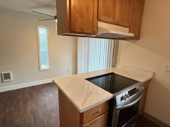 Jefferson Square Apartments