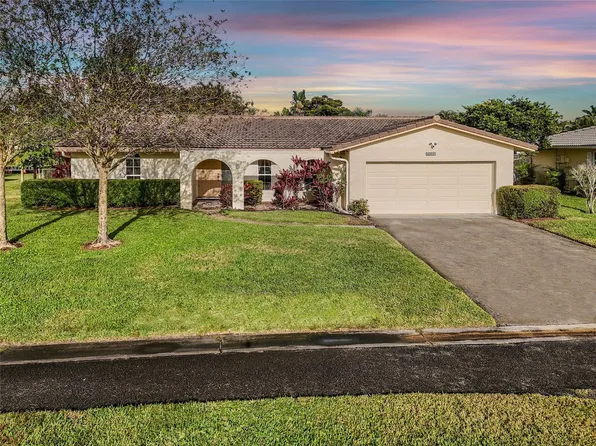 8517 Shadow Wood Boulevard, Coral Springs, FL 33071