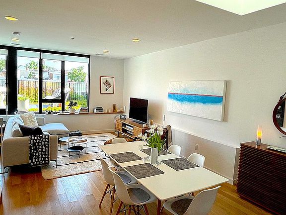 Living / Dining