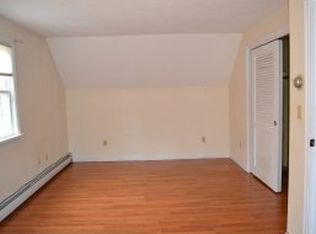 70 Sandstrom Rd, Tuftonboro, NH 03894