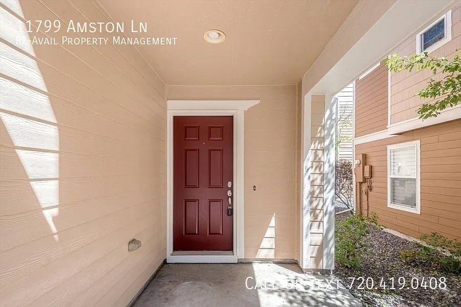 3 bed, 2.5 bath, 1564 sqft, $2,700 — Photo 4