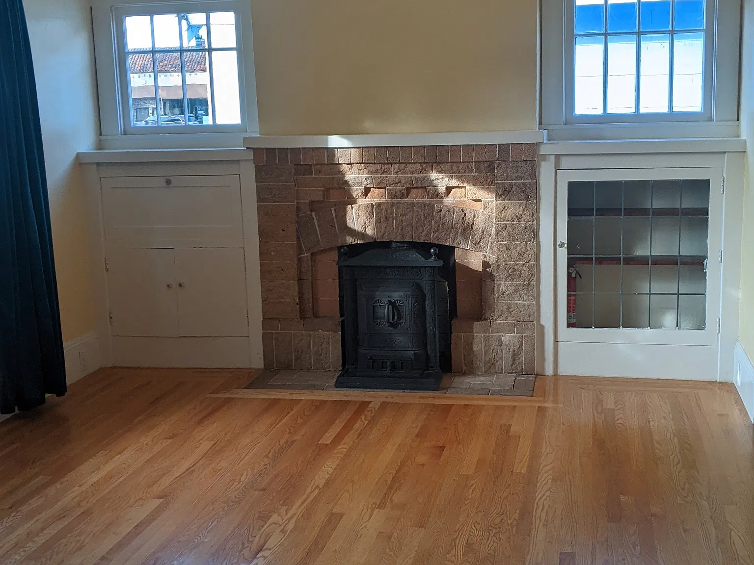 3 bed, 1130 sqft, $3,150 — Photo 4