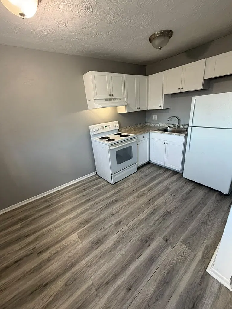 4640 Oberlin Avenue - 4640 - B1 — Photo 3