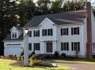 39 Sandy Ridge Rd, Sterling, MA 01564