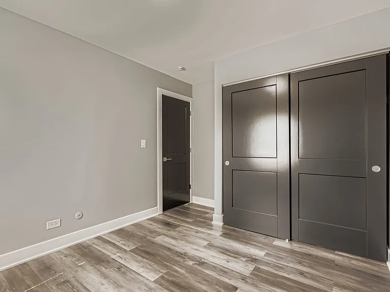 5611 Allemong Dr — Photo 20