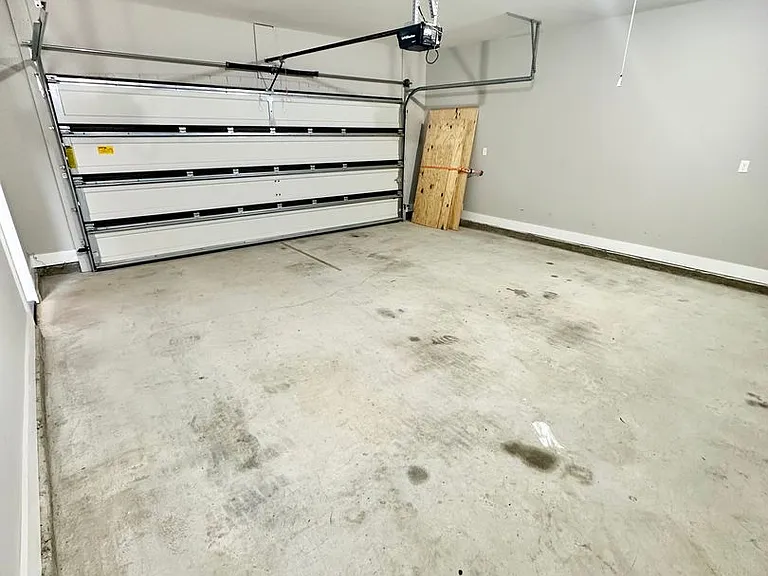 1180 French Quarter Way — Photo 41