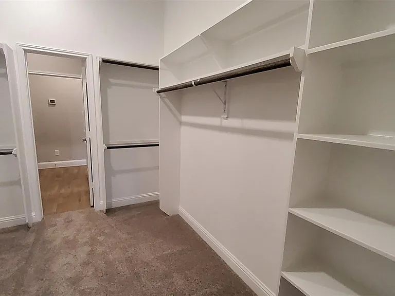 2106 Grapewood Ln — Photo 24
