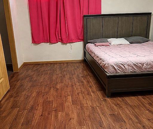 3rd image of 76 Leighs Way