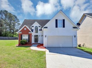 1260 Crestridge Ln, Riverdale, GA 30296