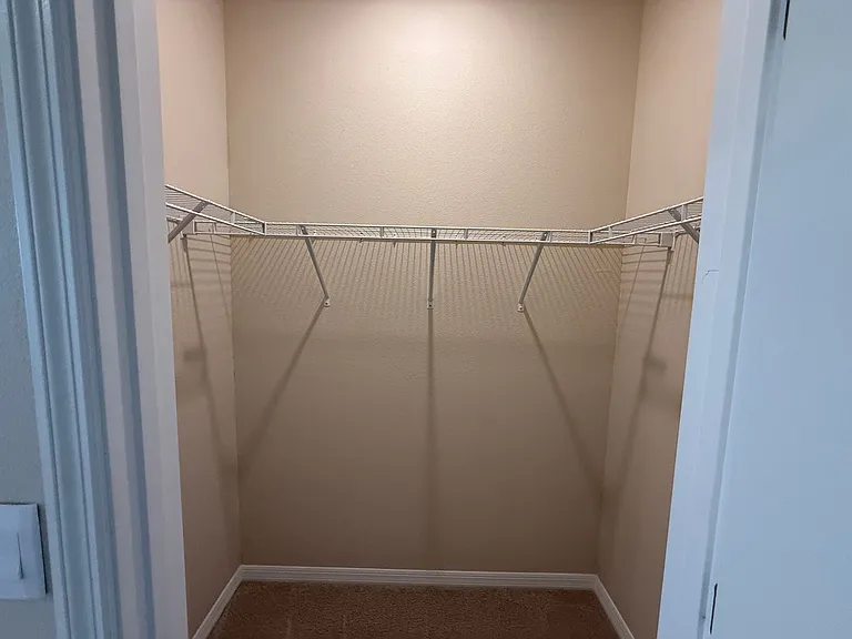 5740 Woodland Sage Dr — Photo 21