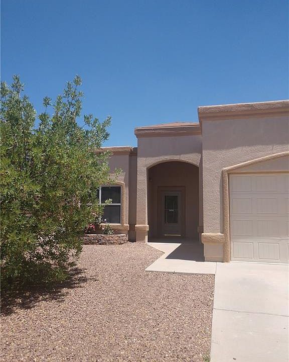 1st image of 2920 Pebble Rock