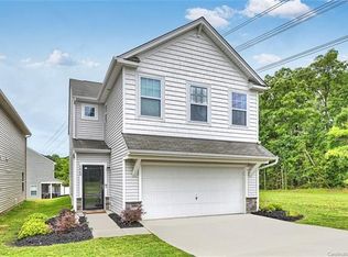 5040 Newport Lakes Dr, Rock Hill, SC 29732