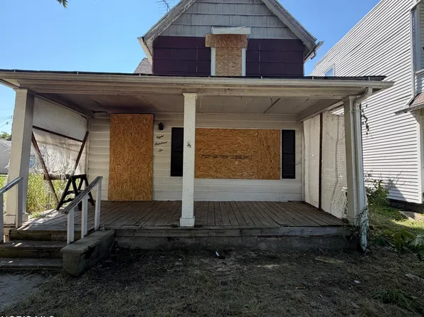 806 Lorain St, Toledo, OH 43609