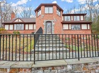 246 New Rd, Avon, CT 06001