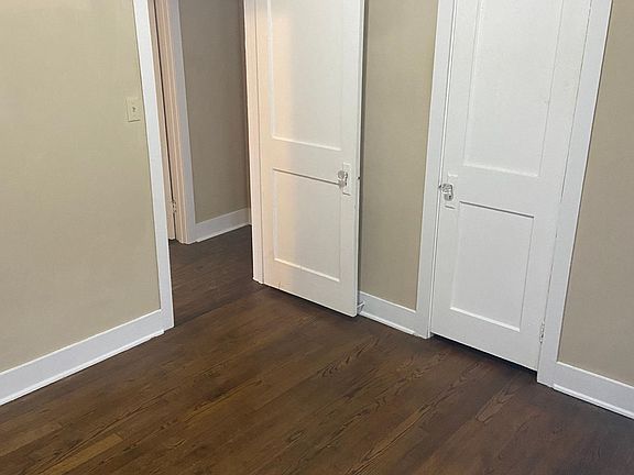 5th image of 105 Beverly Dr