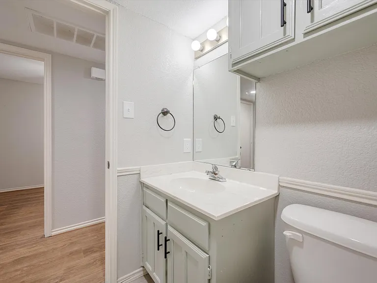 2319 Indigo Ln — Photo 24