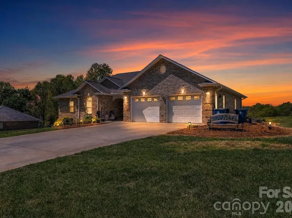 5507 Land Harbour Dr, Granite Falls, NC 28630