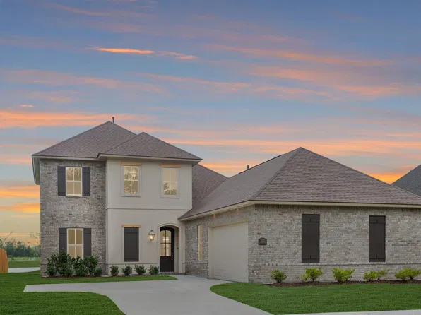 5123 Black River Rd, Darrow, LA 70725