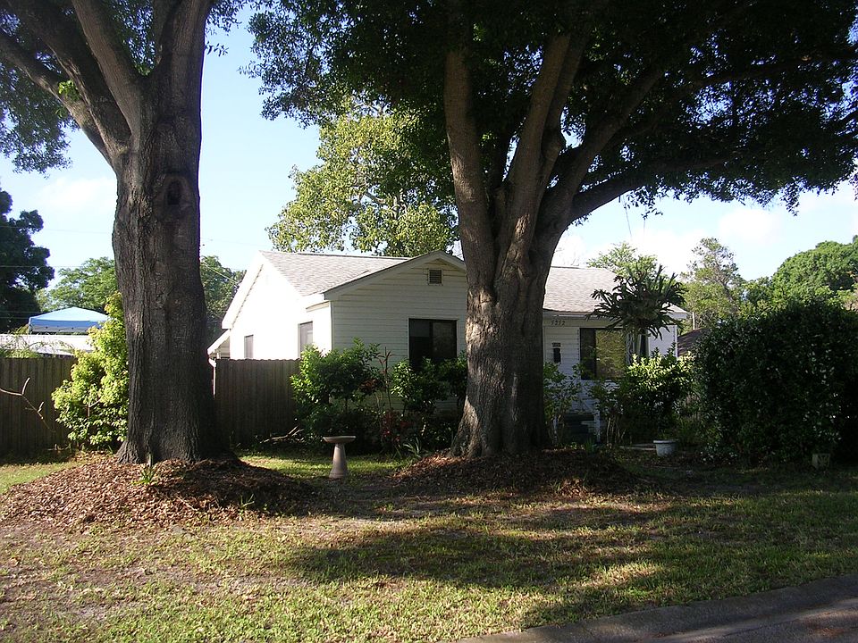 1st image of 5252 7th Ave N