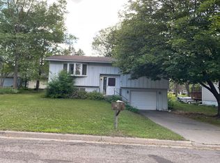 6475 Dawn Way, Inver Grove Heights, MN 55076