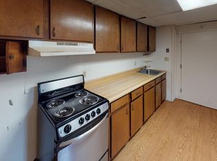 60 Main St #5, Enfield, NH 03748