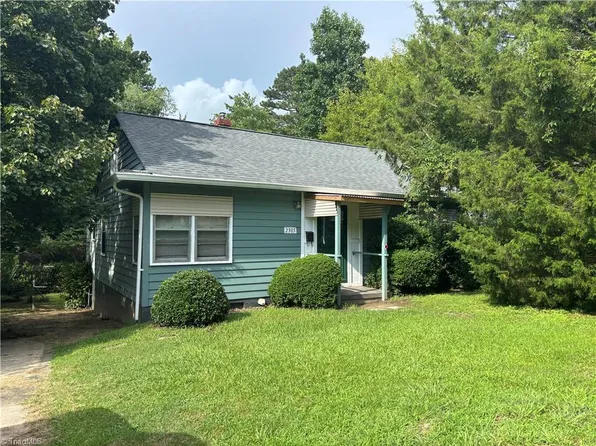 2305 E Lexington Ave, High Point, NC 27262
