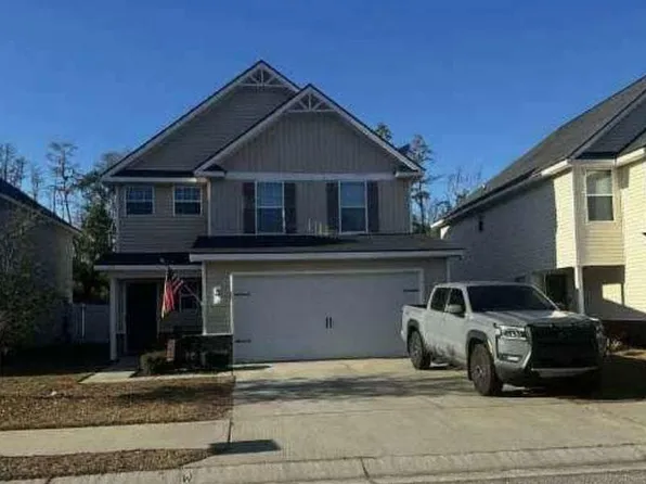 215 Grandview Dr, Hinesville, GA 31313