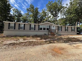 34018 Oak Hill Rd, Stover, MO 65078