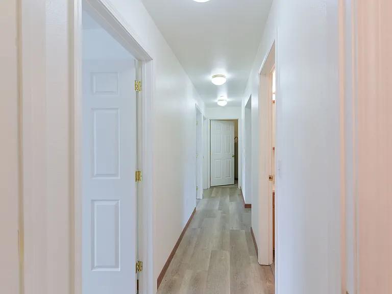 240 E Baker St — Photo 11