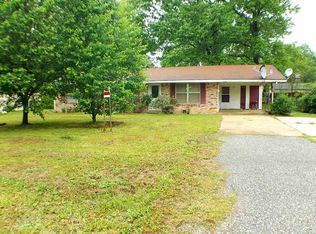 504 Rosston Rd, Hope, AR 71801