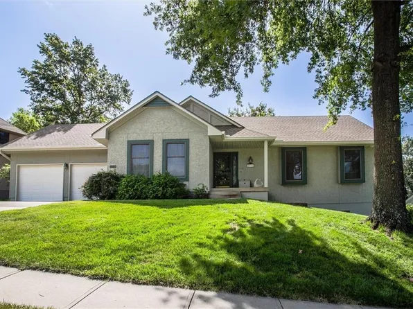 4931 S Tierney Dr, Independence, MO 64055