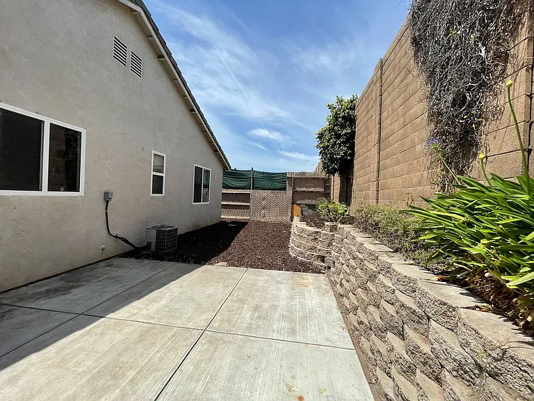 3976 Anastasia Ln — Photo 21
