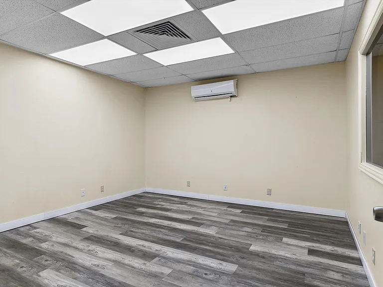 200 Cypress St #1 — Photo 12