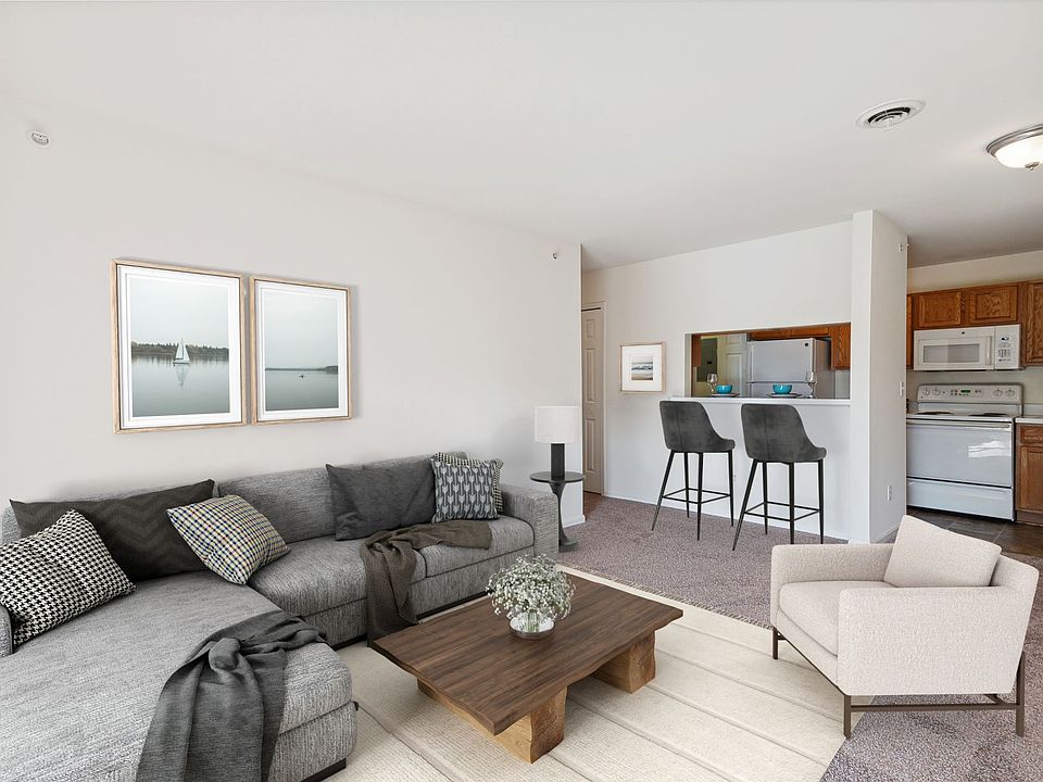 Two Bedroom B - 2 Bed / 2 Bath - 865 Sq.Ft.