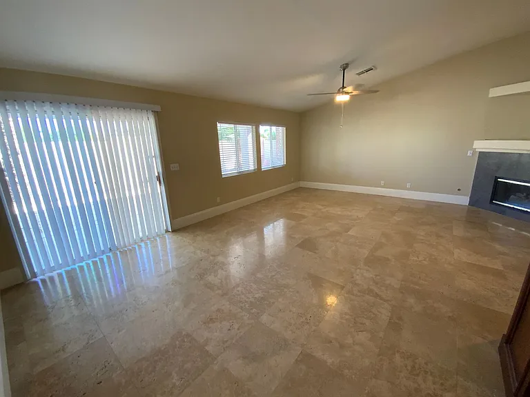 1308 Pintail Point St — Photo 5